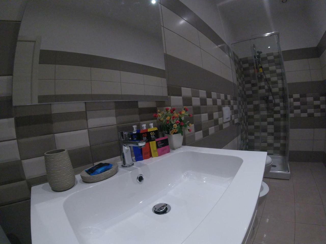 Oudeis Holidays Apartments Tropea Zewnętrze zdjęcie