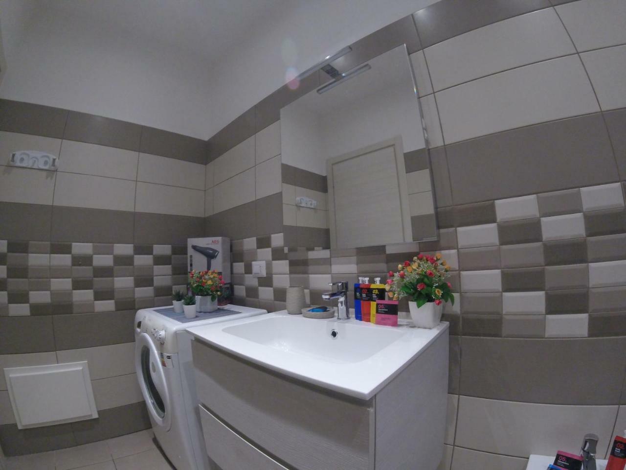 Oudeis Holidays Apartments Tropea Zewnętrze zdjęcie