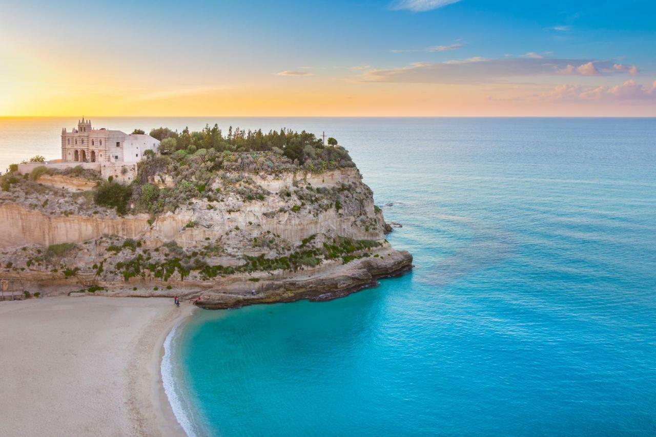 Oudeis Holidays Apartments Tropea Zewnętrze zdjęcie